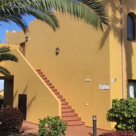 Oasis Tamarindo Poppins Pool E Terrace * Corralejo